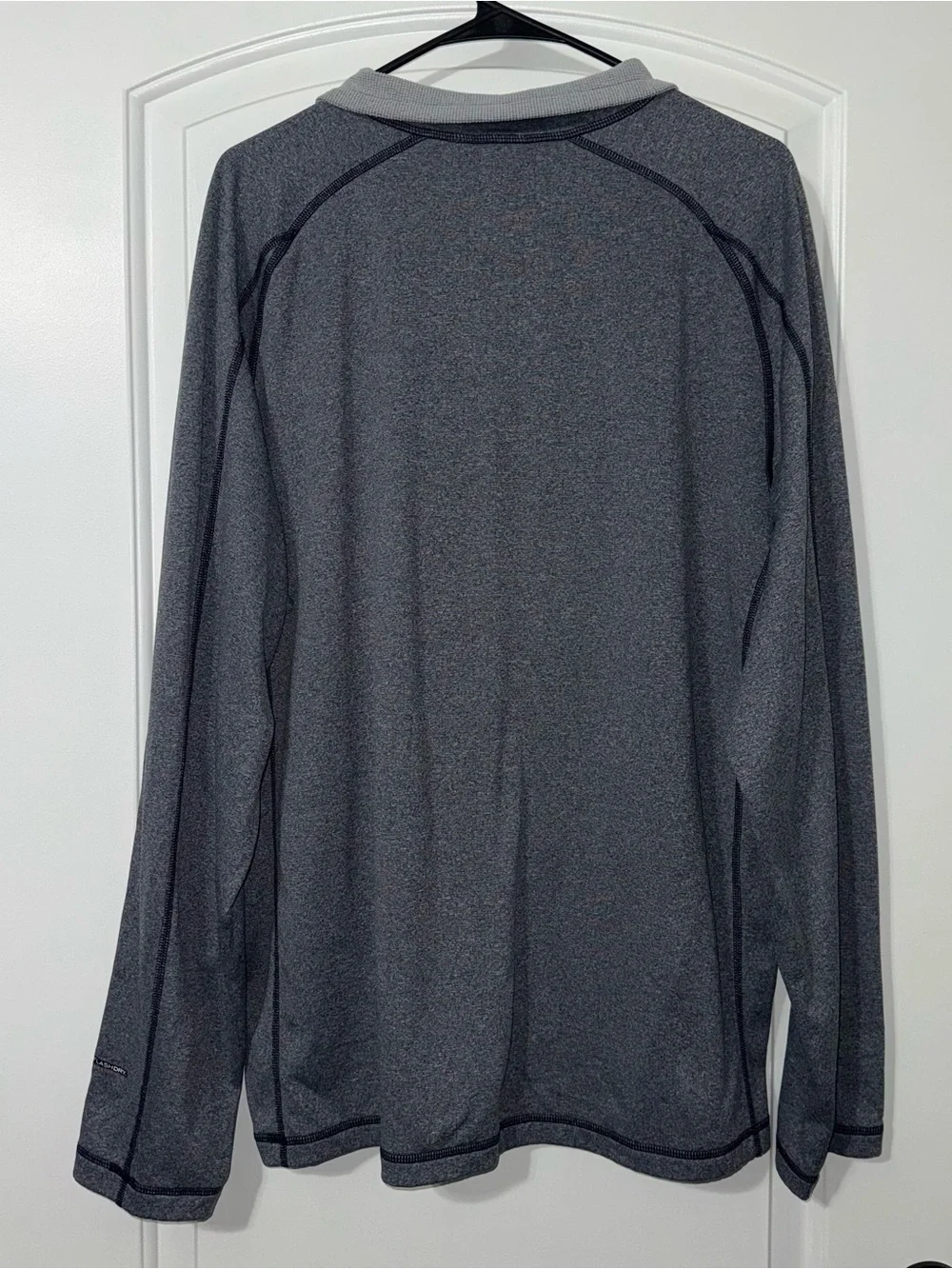 The North Face 1/4 Zip Pullover Men’s Size XL Gray And Blue Flash Dry